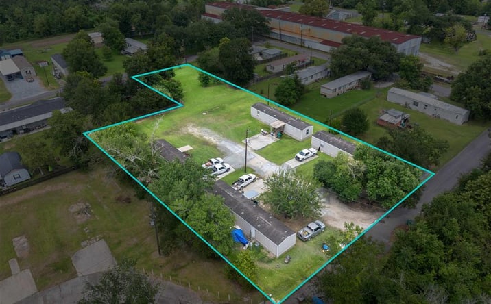 Pictures of Multifamily, Land property located at 612 W Brimstone Street, Sulphur, LA 70663 for sales - image #1