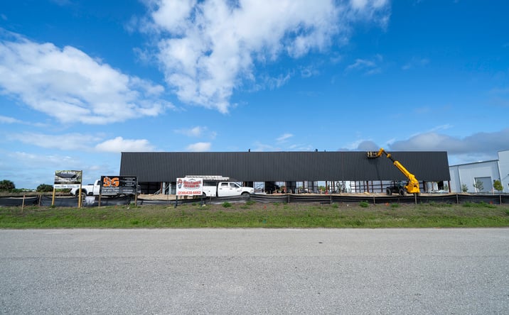 Pictures of Industrial property located at 8411 -8419 Duffie Dr, Punta Gorda, FL 33982 for sales - image #1