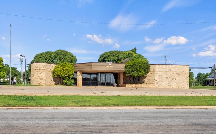 Pictures of Office property located at 400 S Main Ave, Custer City, OK, USA, Custer City, OK 73625 for sales - image #1