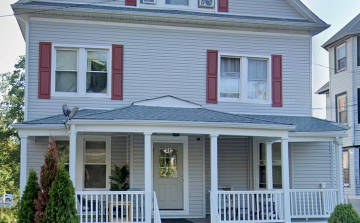 Pictures of Multifamily, Business for Sale property located at 31 st Andrews Pl, Yonkers, NY 10705 for sales - image #1