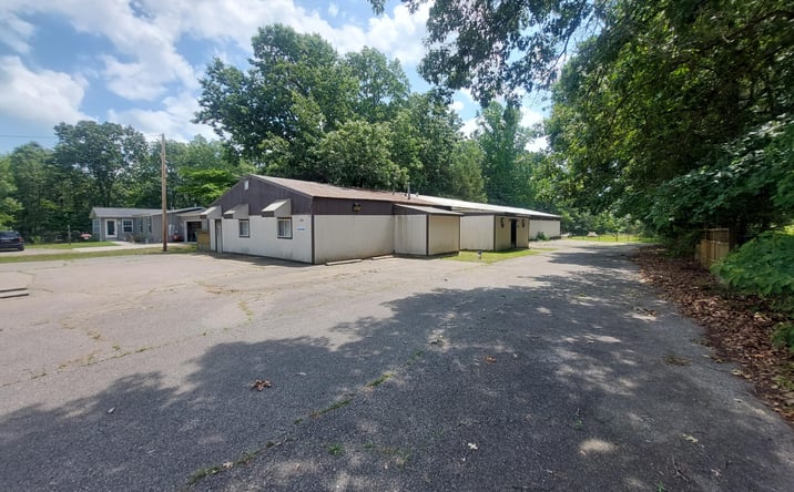 Pictures of Special Purpose property located at 1724 E Bertrand Road, Niles, MI 49120 for sales - image #1