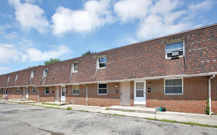 Pictures of Multifamily property located at 53 - 65 Neil Street, Delaware, OH 43015 for sales - image #1