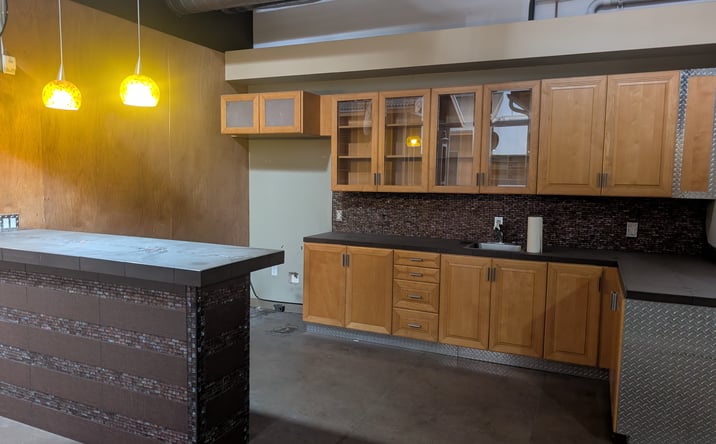Pictures of Industrial property located at 7127 Telegraph Rd, Montebello, CA 90640 for sales - image #1