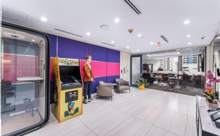 Pictures of Office property located at 1200 Brickell Ave # A #950-A, Miami, FL 33131 for sales - image #1