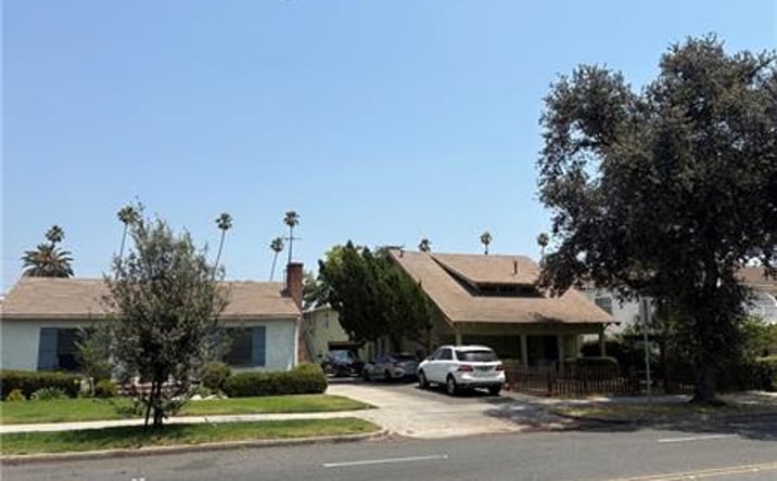 Pictures of Multifamily property located at 92 Allen Ave, Pasadena, CA 91106 for sales - image #1