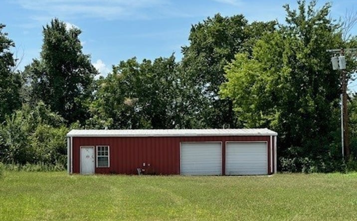 Pictures of Land property located at 2611 W Shawnee Street, Muskogee, OK 74401 for sales - image #1