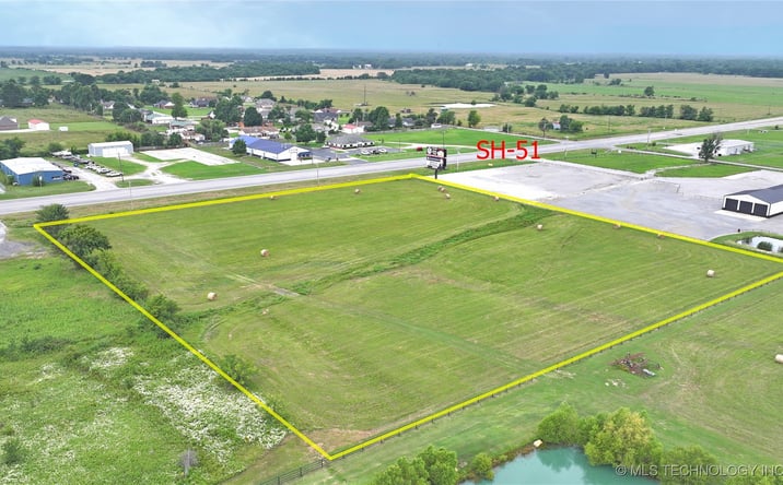 Pictures of Land property located at State Hwy 51, Wagoner, OK 74467 for sales - image #1
