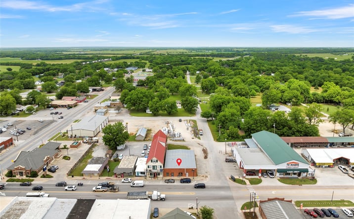 Pictures of Mixed Use, Office, Special Purpose, Retail, Industrial property located at 321 E Main, Davis, OK 73030 for sales - image #1