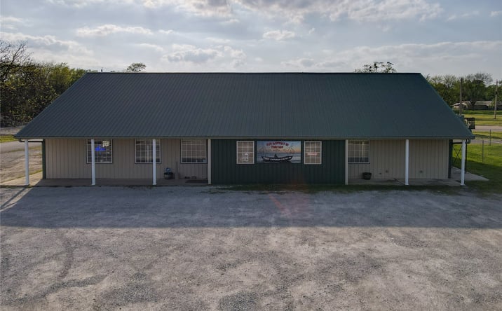 Pictures of Mixed Use, Office, Retail, Industrial property located at 907 S Broadway, Coalgate, OK 74538 for sales - image #1
