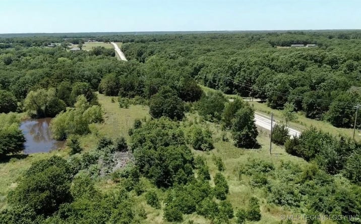Pictures of Land property located at 117 Pickens Road, Madill, OK 73446 for sales - image #1