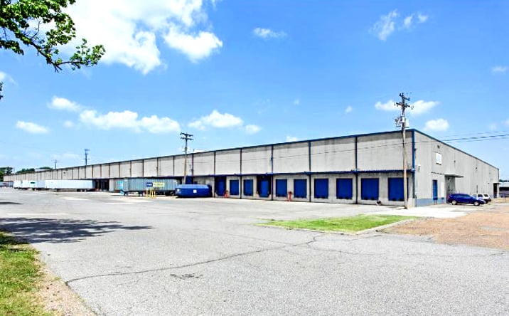 Pictures of Industrial property located at 3527-3539 Lamar Avenue, Memphis, TN 38118 for sales - image #1