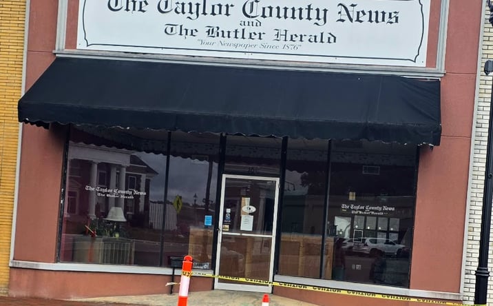 Pictures of Business for Sale property located at 6 S Broad Street, Butler, GA 31006 for sales - image #1