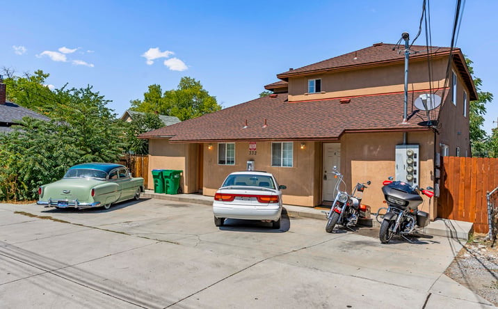 Pictures of Multifamily property located at 330 Stewart St, Reno, NV 89502 for sales - image #1