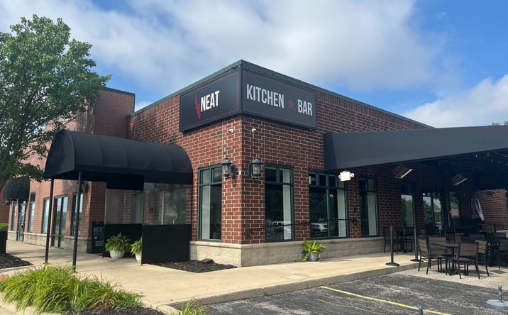 Pictures of Retail, Business for Sale property located at 1031 Station Dr, Oswego, IL 60543 for sales - image #1