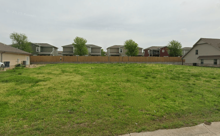 Pictures of Land property located at 2013 Delaware Ave, Joplin, MO 64804 for sales - image #1