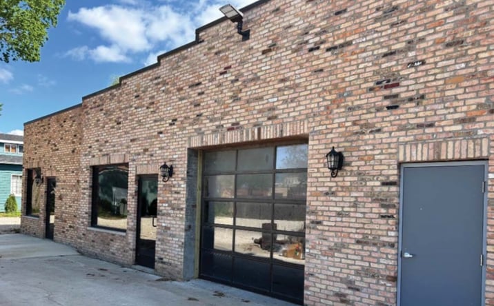 Pictures of Retail property located at 341-343 Lincolnway West, South Bend, IN 46601 for sales - image #1