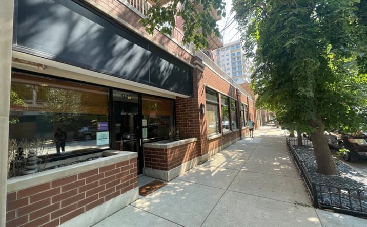 Pictures of Office property located at 948 W Huron St , Chicago, IL 60642, Chicago, IL 60642 for sales - image #1