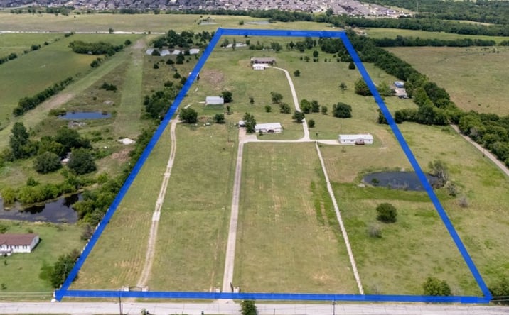 Pictures of Land property located at 9420 & 9500 old nacogdoches Trail, Forney, TX 75126 for sales - image #1