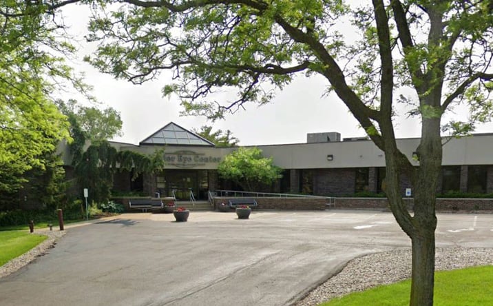 Pictures of Office property located at 2995 Eastrock Dr, Rockford, IL 61109 for sales - image #1