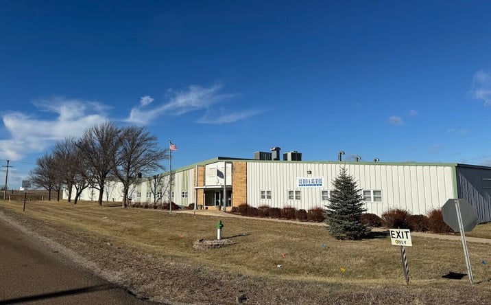 Pictures of Industrial property located at 1930 West 1st Street, Blue Earth, MN 56013 for sales - image #1