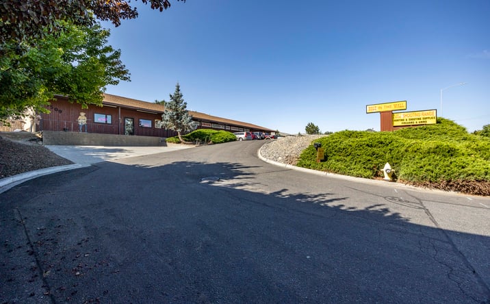 Pictures of Retail property located at 7509 W Deschutes Ave, Kennewick, WA 99336 for sales - image #1