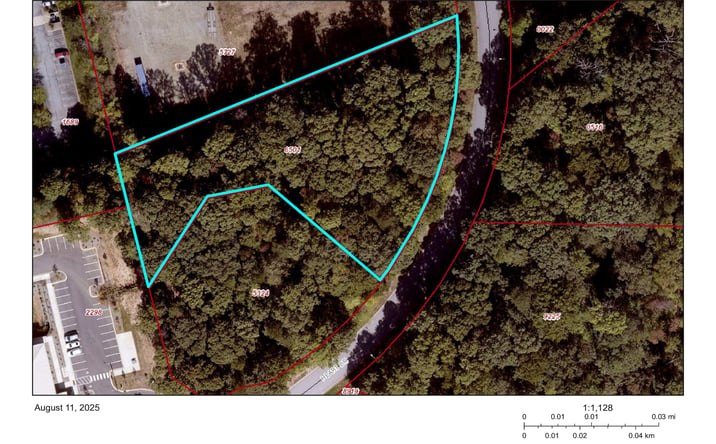 Pictures of Land property located at 2100 Heart Dr, Asheville, NC 28806 for sales - image #1