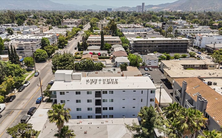 Pictures of Multifamily property located at 10918 Camarillo St., North Hollywood, CA 91602 for sales - image #1