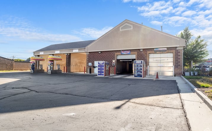 Pictures of Retail, Industrial property located at 10210 S Redwood Rd, South Jordan, UT 84095 for sales - image #1