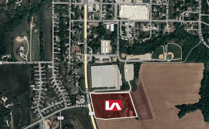 Pictures of Land property located at Hwy 75 & Rd P43 - Just East, Fort Calhoun, NE 68023 for sales - image #1