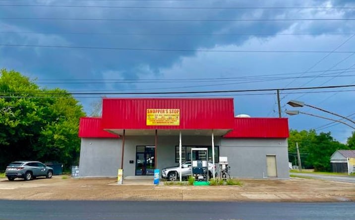 Pictures of Retail property located at 1717 Broad St, Lumpkin, GA 31815 for sales - image #1