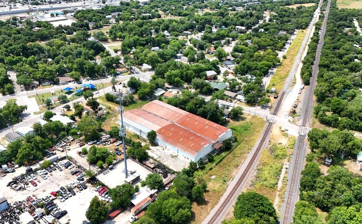 Pictures of Industrial property located at 312 Camacho St, San Marcos, TX 78666 for sales - image #1