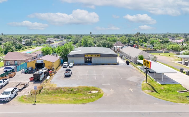 Pictures of Retail property located at 622 N Alton Blvd, Alton, TX 78573 for sales - image #1