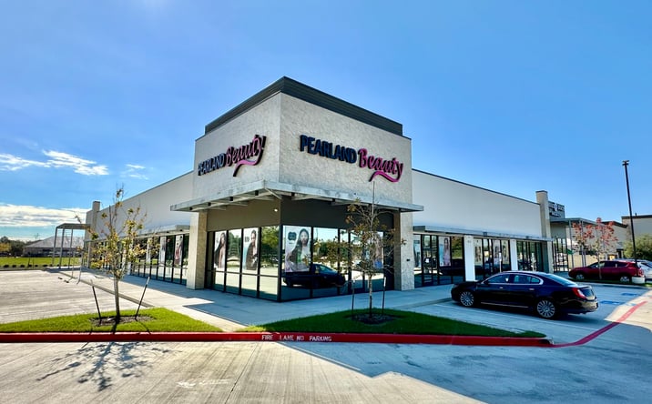 Pictures of Retail property located at 2000 Reflection Bay Drive, Pearland, TX 77548 for sales - image #1