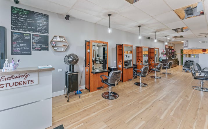 Pictures of Business for Sale property located at 9999 confidential Avenue, Palatine, IL 60067 for sales - image #1