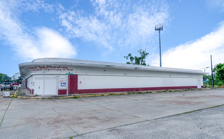 Pictures of Industrial, Self Storage, Retail property located at 2900 Luell St, Houston, TX 77093 for sales - image #1