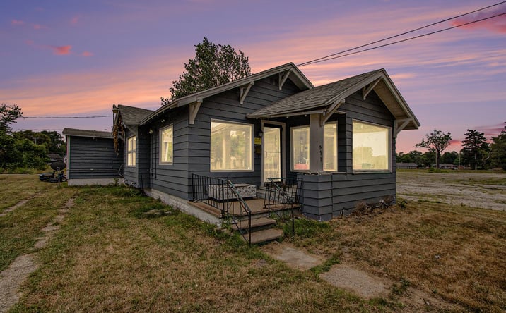 Pictures of Special Purpose property located at 952 Pipestone, Benton Harbor, MI 49022 for sales - image #1