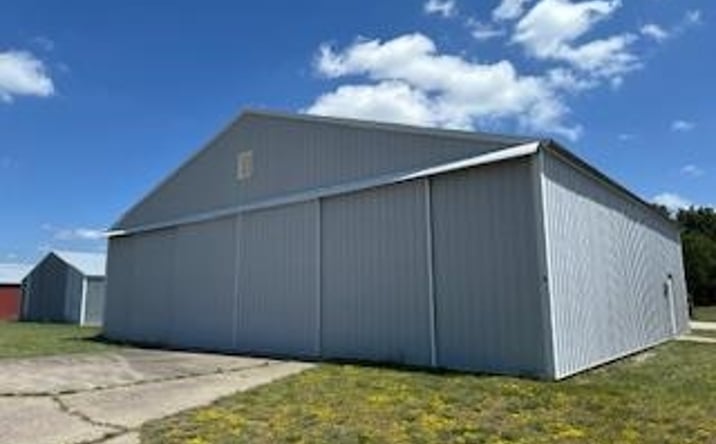 Pictures of Special Purpose property located at Hangar B Middle Street , 7, Necedah, WI 54646 for sales - image #1