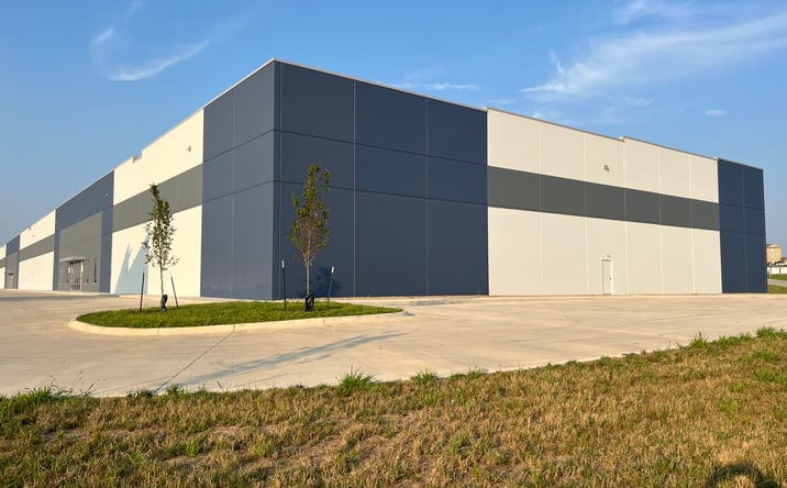 Pictures of Industrial property located at 3460 Marnie Ave, Waterloo, IA 50701 for sales - image #1