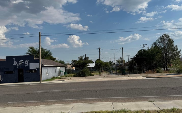 Pictures of Land property located at 121 W Avenue D, Lovington, NM 88260 for sales - image #1