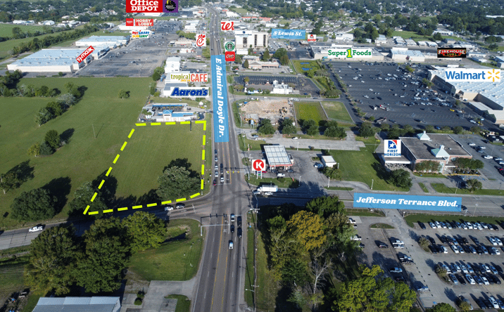 Pictures of Land, Retail property located at 1220 E Admiral Doyle Dr, New Iberia, LA 70560 for sales - image #1