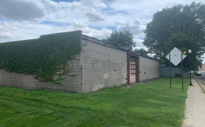 Pictures of Industrial, Retail property located at 4723 Baltimore Avenue, Hammond, IN 46327 for sales - image #1