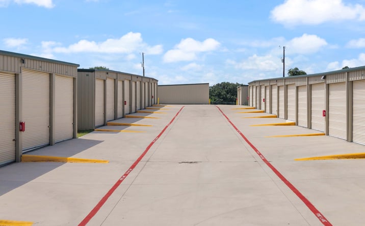Pictures of Office property located at 1305 Pace Bend Rd N, Spicewood, TX 78669 for sales - image #1