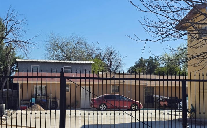 Pictures of Multifamily property located at 319 Hidalgo St, Laredo, TX 78040 for sales - image #1