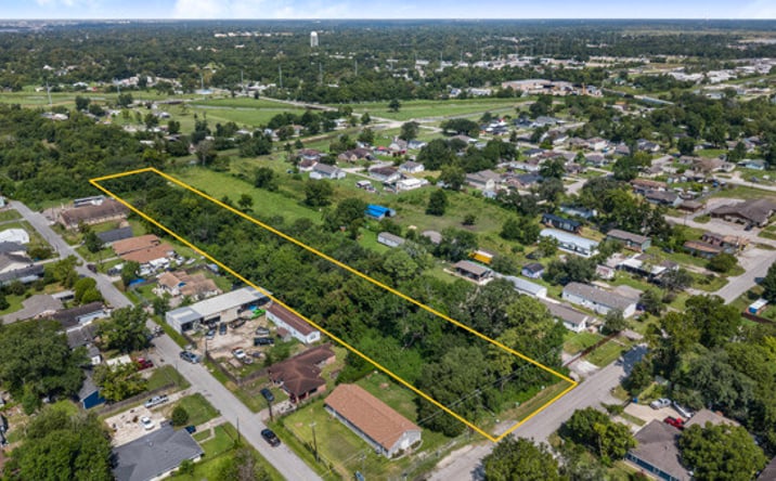 Pictures of Land property located at 7503 Harrison St, Baytown, TX 77521 for sales - image #1