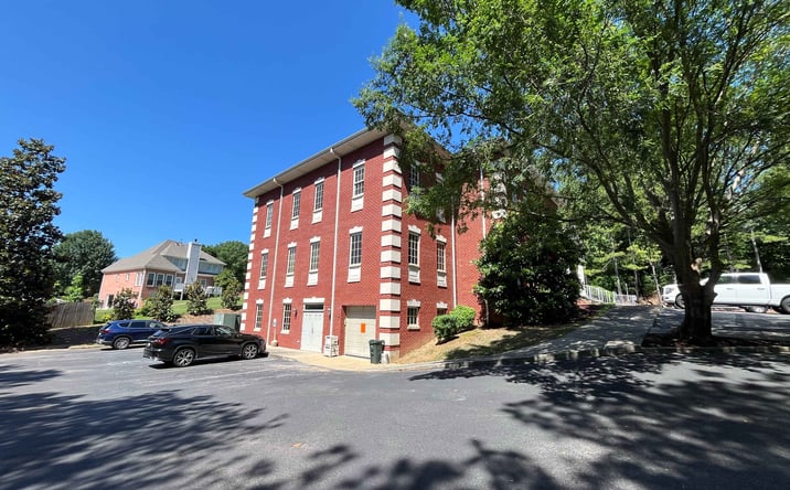 Pictures of Office property located at 400 Emery Drive, Hoover, AL 35216 for sales - image #1