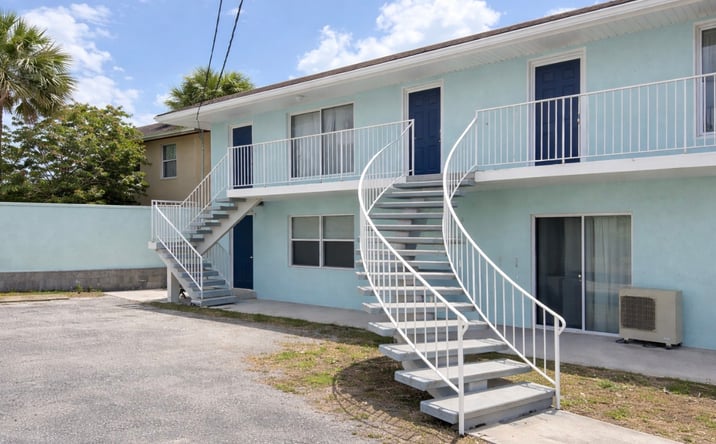 Pictures of Multifamily property located at university Avenue, Daytona Beach, FL 32118 for sales - image #1