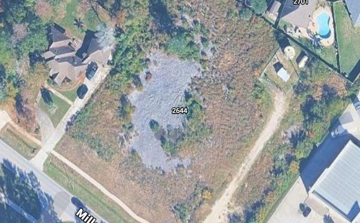 Pictures of Land, Mixed Use, Retail property located at 2512 Mills Branch Drive, Kingwood, TX 77345 for sales - image #1