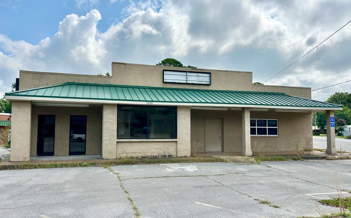 Pictures of Hospitality, Office, Retail property located at 1024 S Gee St, Jonesboro, AR 72401 for sales - image #1