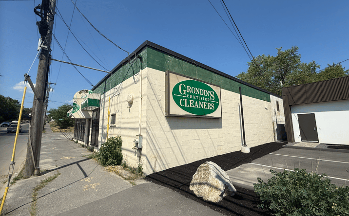 Pictures of Mixed Use, Retail property located at 259 Main St, Waterville, ME 04901 for sales - image #1