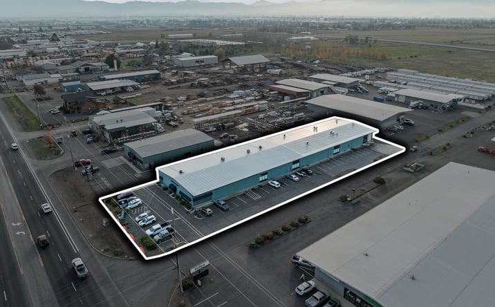 Pictures of Industrial, Retail property located at 6435 Crater Lake Hwy, Central Point, OR 97502 for sales - image #1